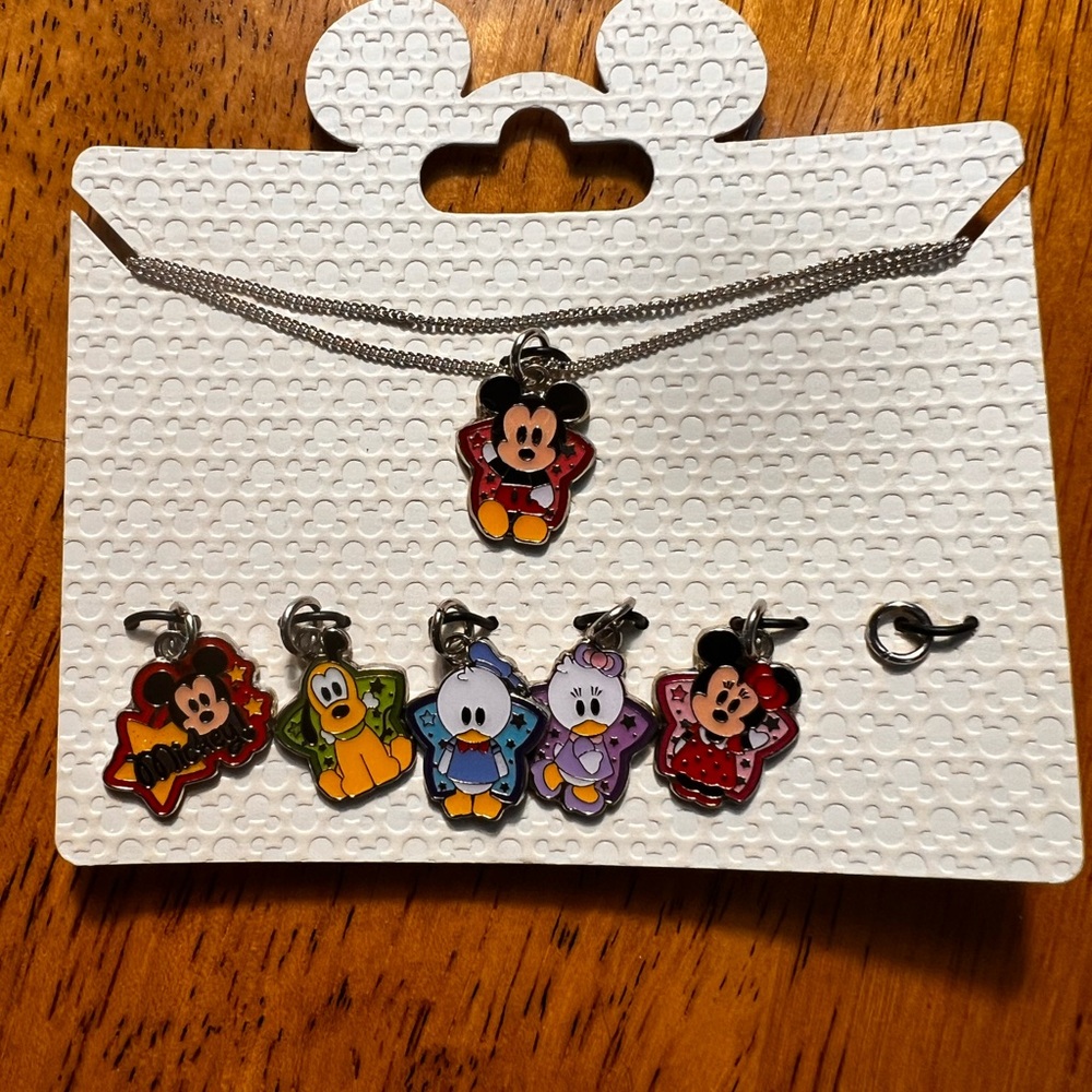Disney Parks Enamel (6) Charm Necklace Mickey/Minnie/Pluto/Daisy & Donald READ